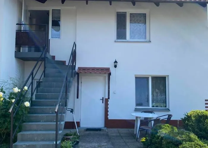 Goscinne U Pawla, Piaskowa 44a Krynica Morska-piaski * 库瑞尼卡慕斯卡